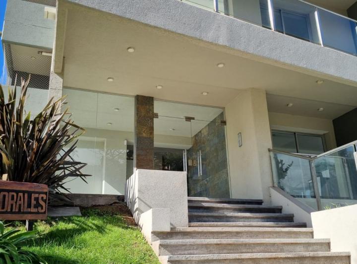 Departamento · 70m² · 3 Ambientes · 1 Cochera