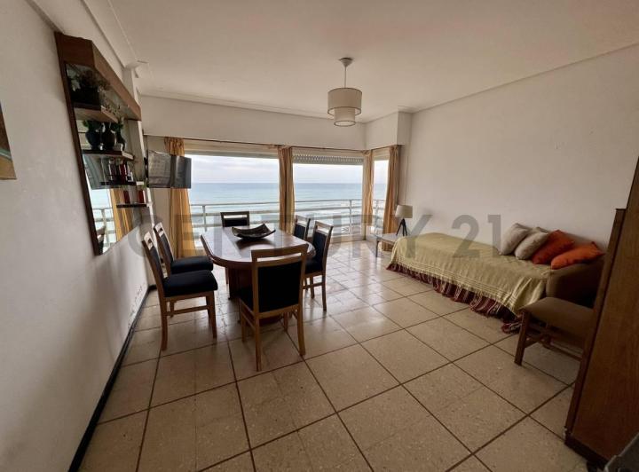 Departamento · 70m² · 3 Ambientes · 1 Cochera