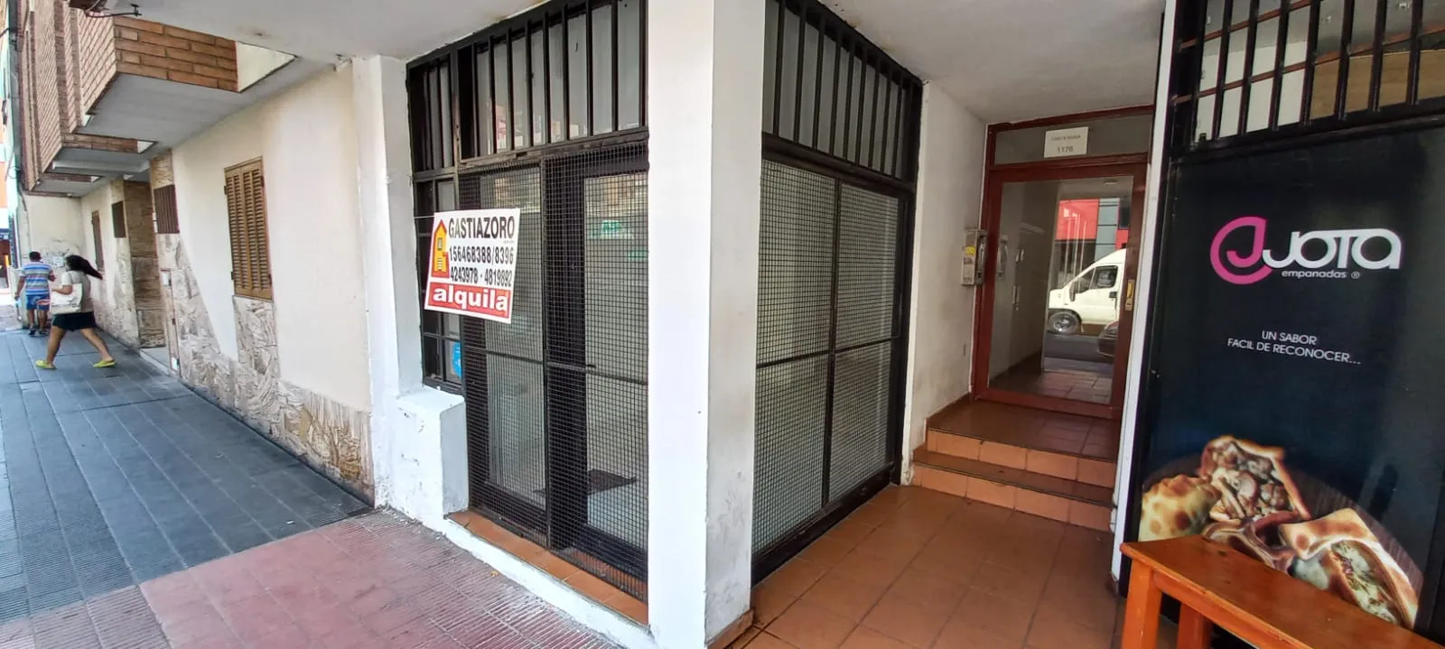 Local Comercial en B° ALBERDI a mts de central de policias