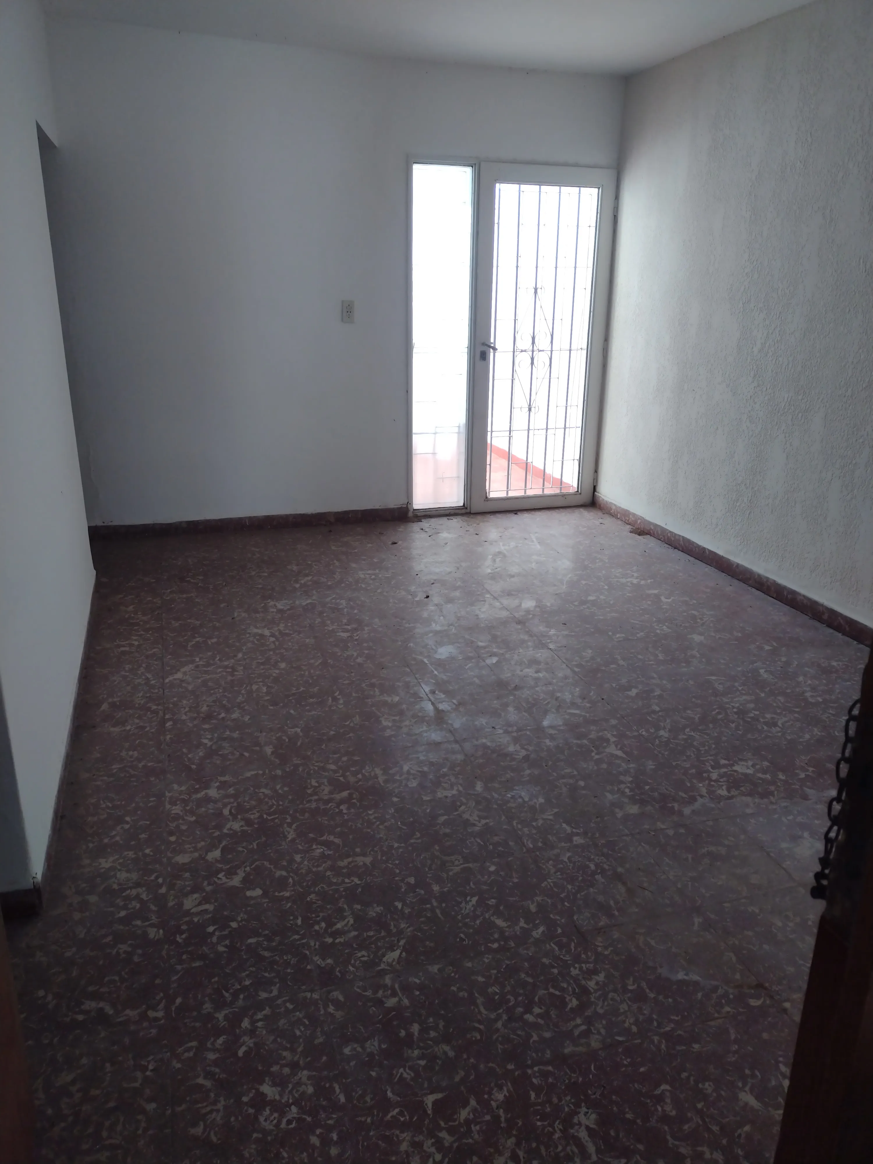B° PQUE VELEZ SARFIELD, "IMPECABLE" 2 DOR CON 2 PATIOS
