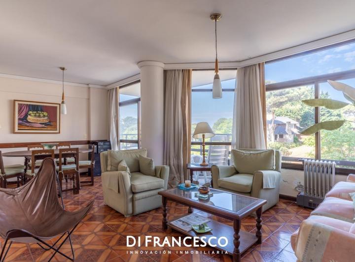 Departamento · 80m² · 3 Ambientes · 1 Cochera