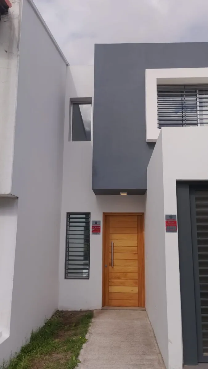 Alquiler Duplex Jardines del Jockey