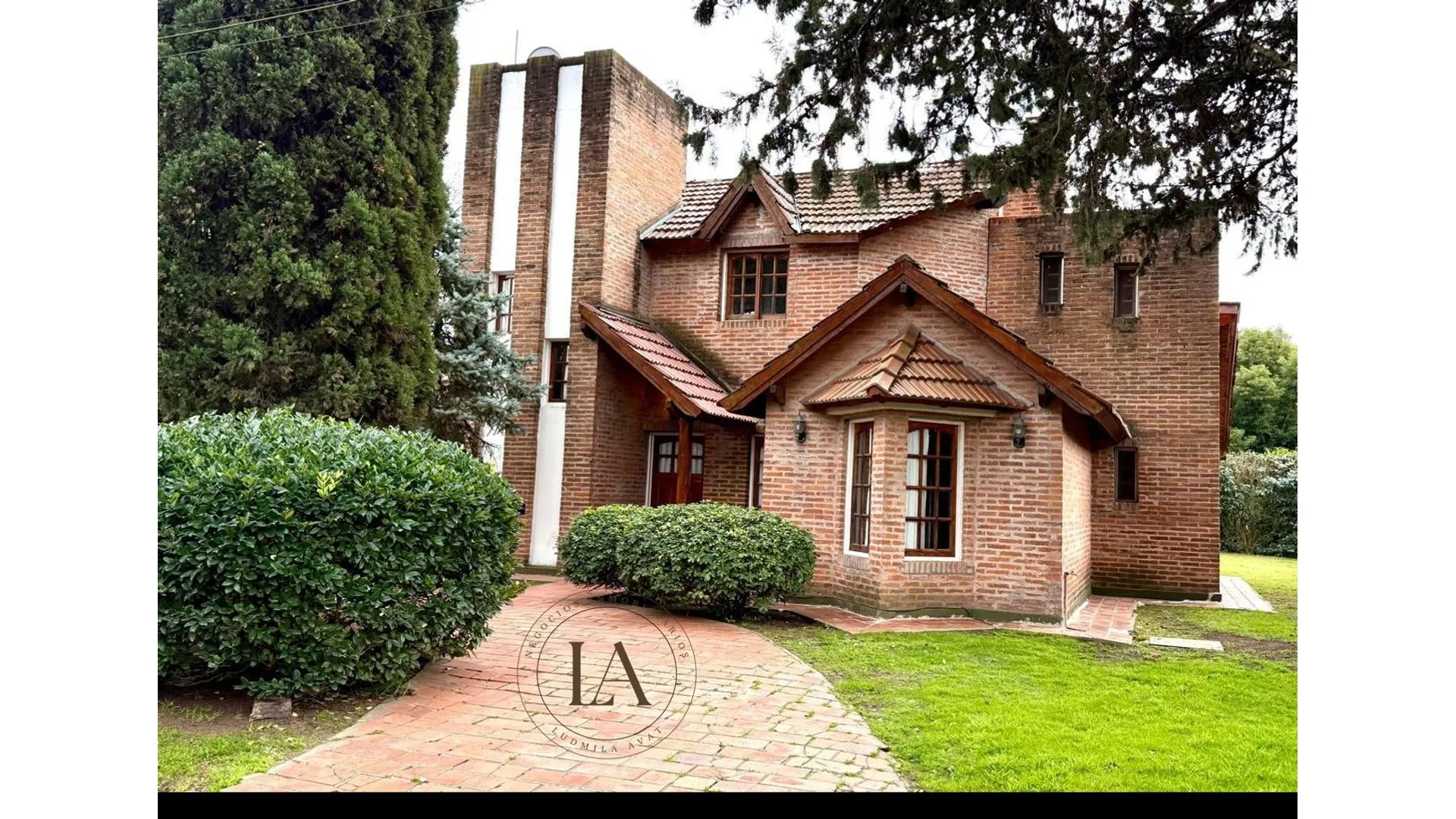 CASA EN ALQUILER COUNTRY CLUB BANCO PROVINCIA