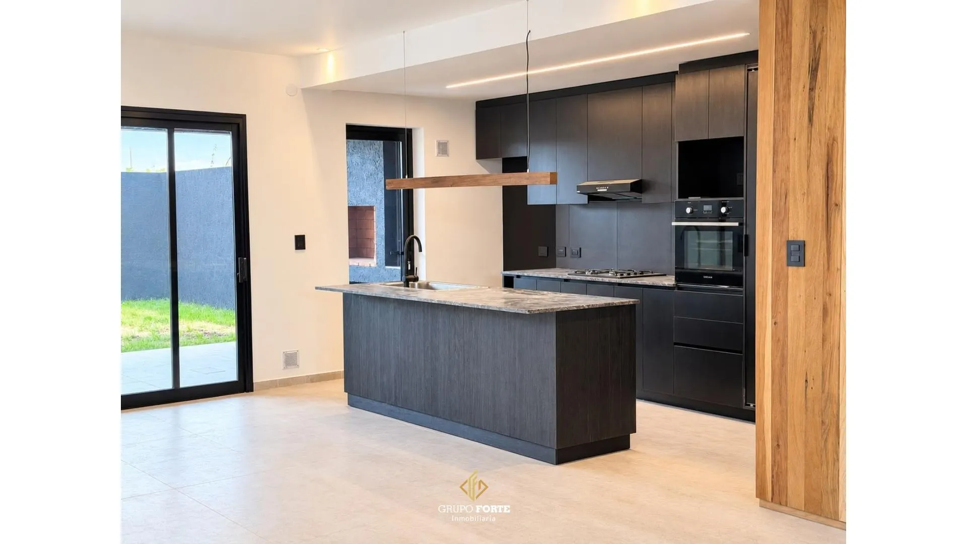 DUPLEX DE CATEGORIA EN VENTA BRISAS DE MANANTIALES