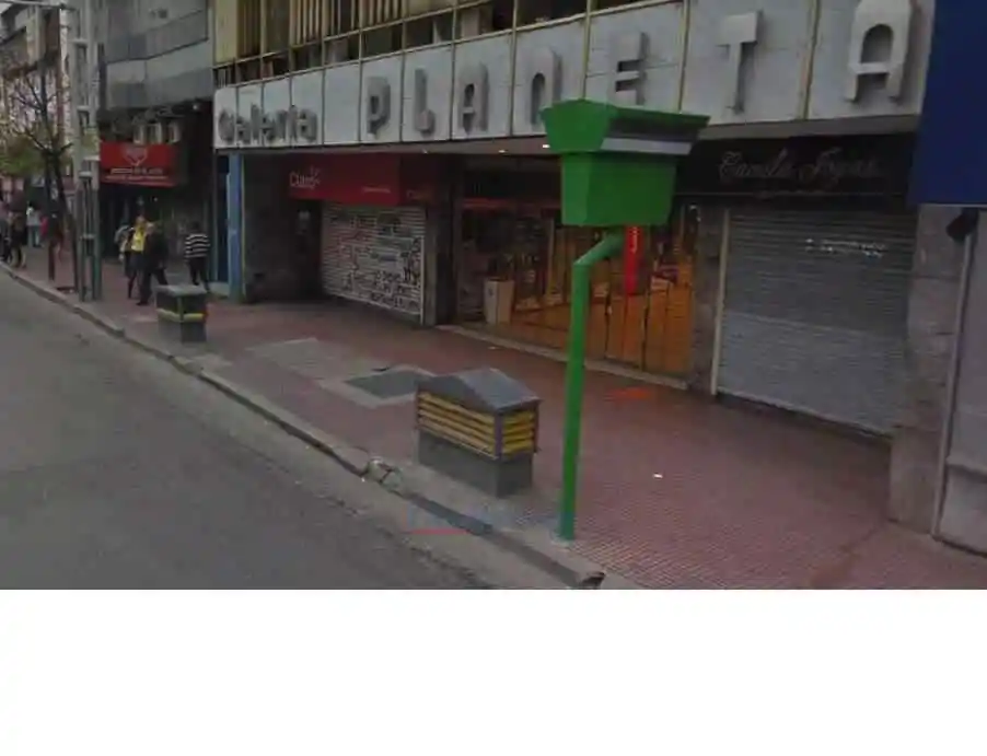LOCAL EN ALQUILER GALERIA PLANETA 3X3