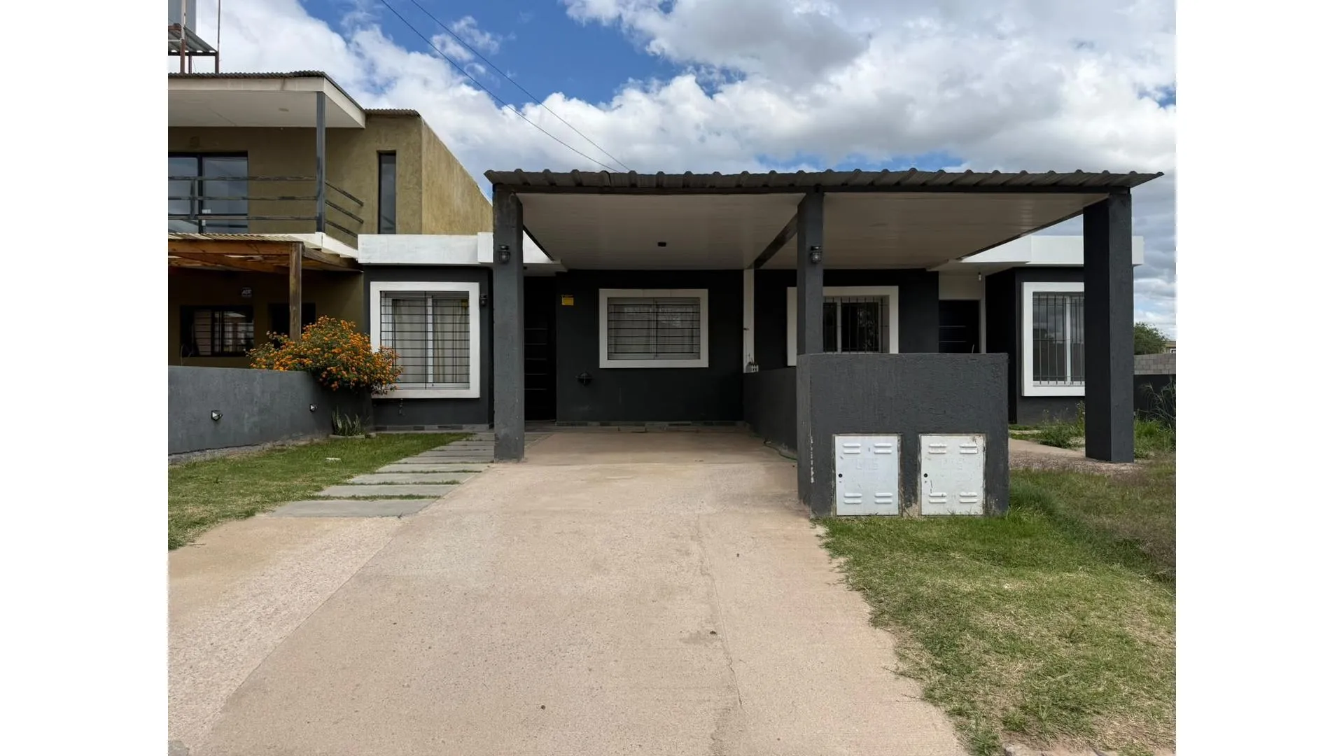 DUPLEX EN VENTA EN BARRIO NORTE CON QUINCHO Y ASADOR
