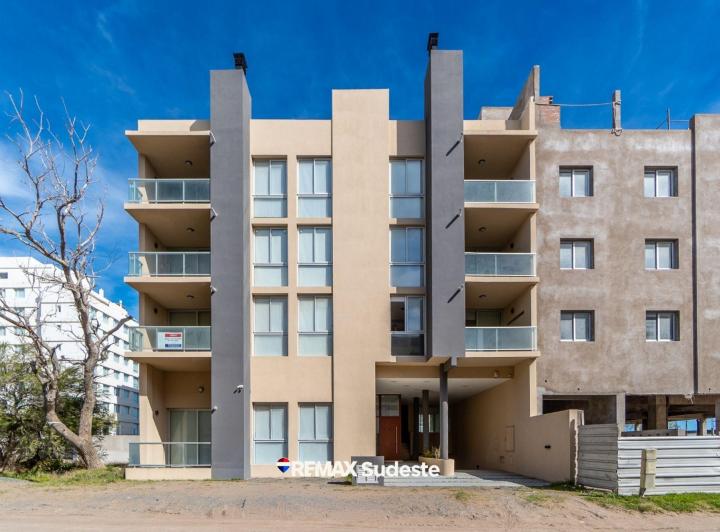 Departamento · 73m² · 3 Ambientes · 1 Cochera