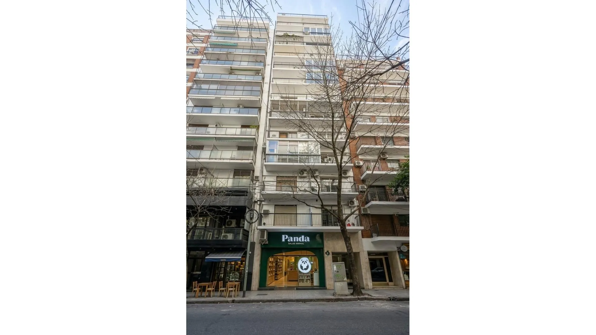 Departamento 2 ambientes en Recoleta con dos balcones
