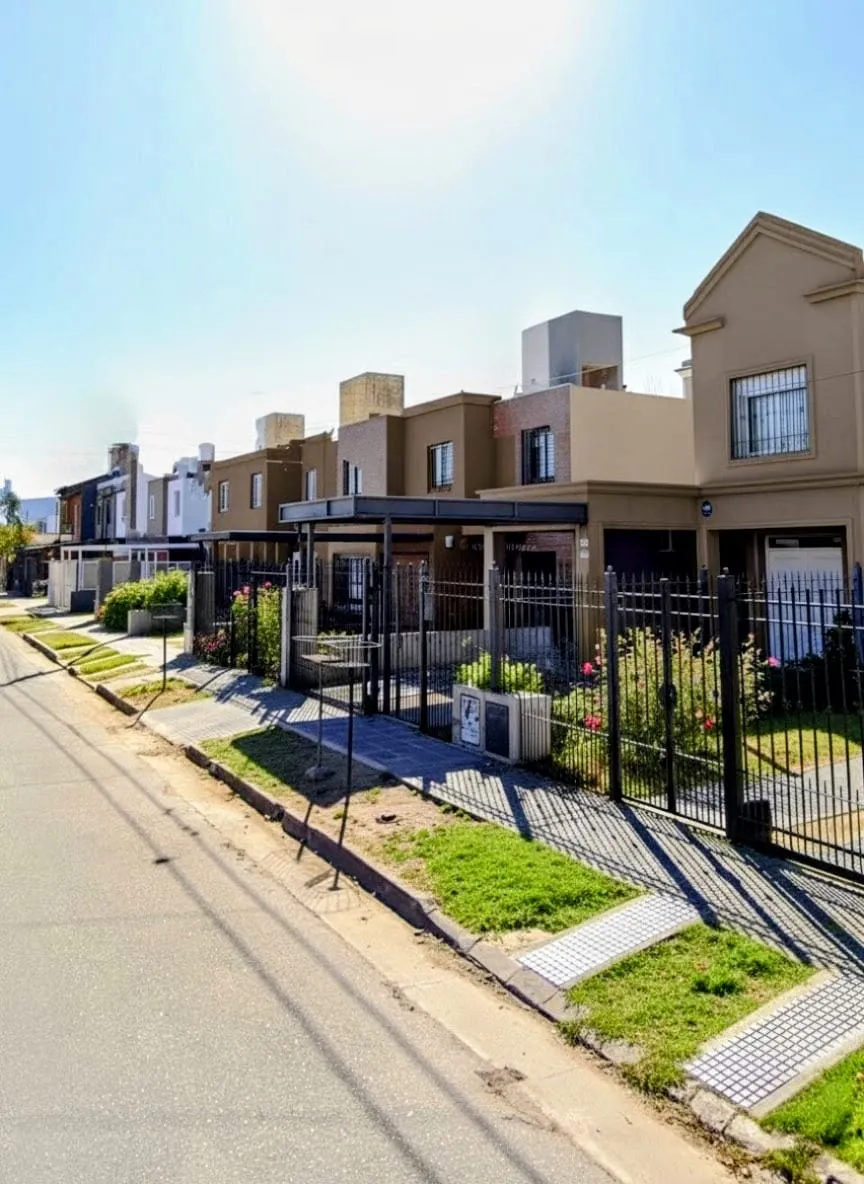 Nuevo Poeta Lugones · Excelente Duplex · Unidad Premium · Zona Privilegiada ·