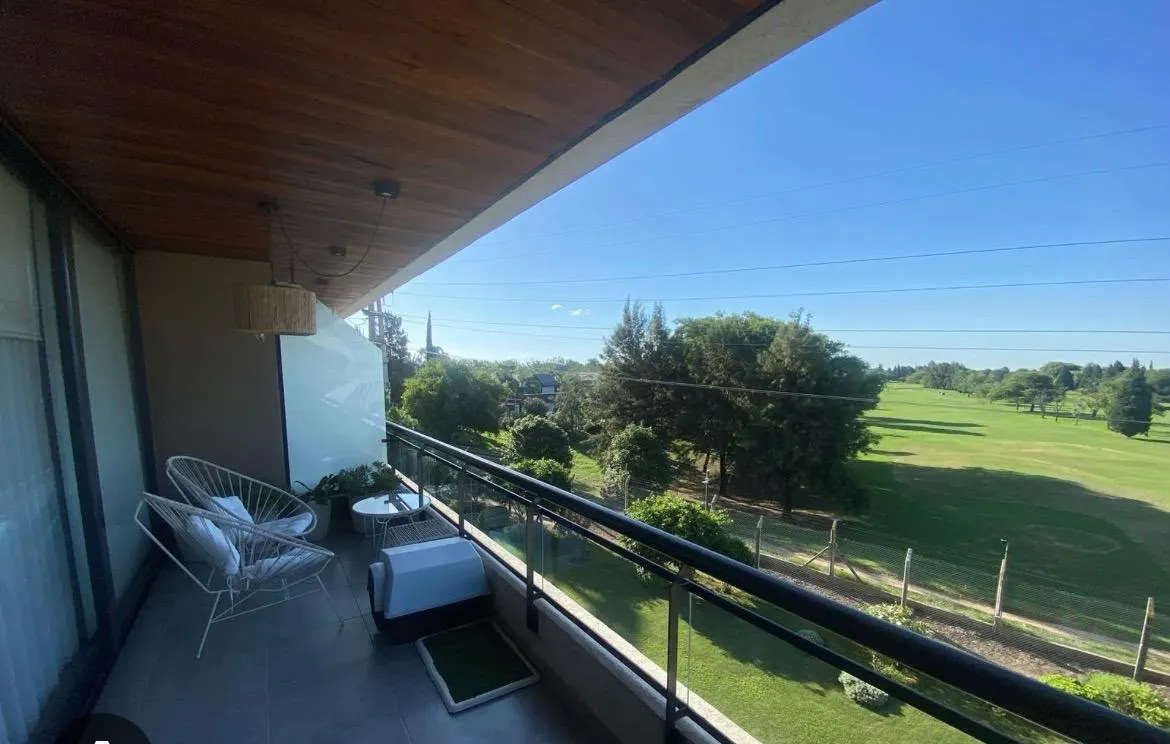 ALQUILER DEPARTAMENTO EXCLUSIVO RESIDENCIAS CAPRI - 3 DOR 2 COCHERAS