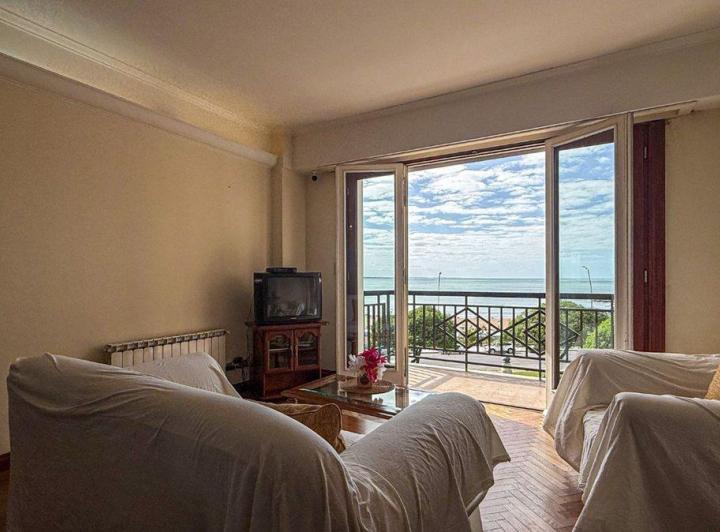 Departamento · 132m² · 4 Ambientes · 1 Cochera