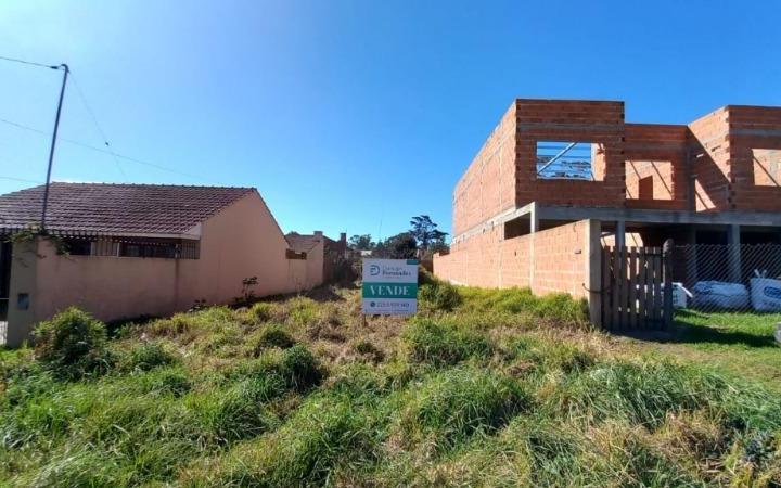 Terreno · 330m²