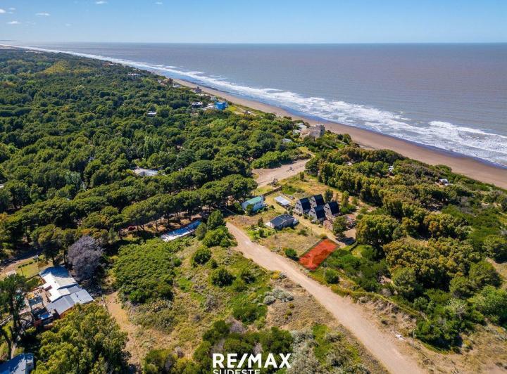 Terreno · 273m²