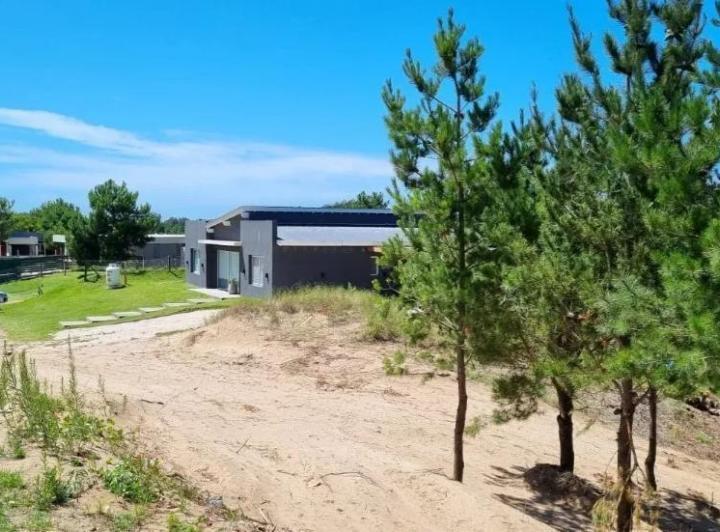 Terreno · 1232m²