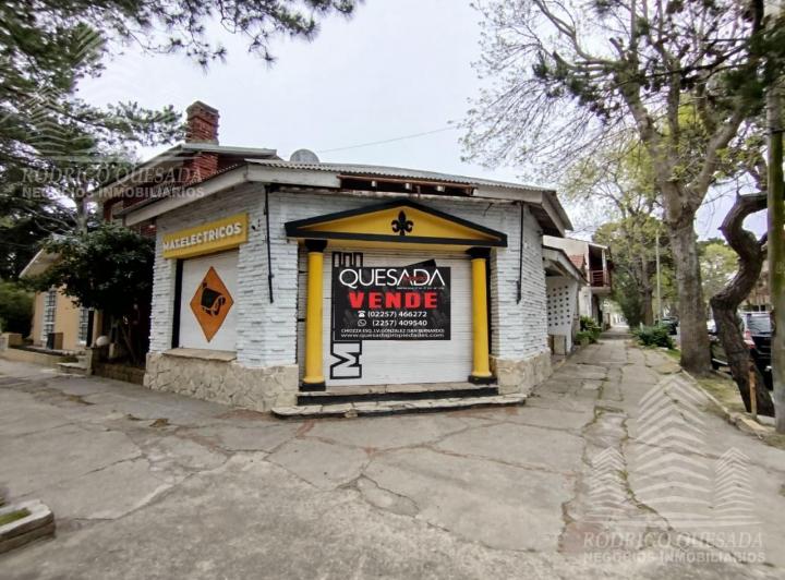 Local comercial · 121m² · 3 Ambientes