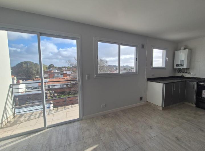 Departamento · 45m² · 2 Ambientes · 1 Cochera
