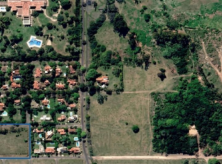 Terreno · 398m²