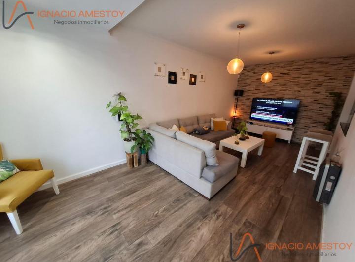 Casa · 120m² · 2 Ambientes · 1 Cochera