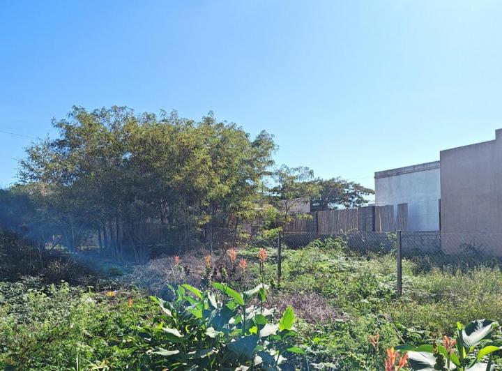 Terreno · 300m²