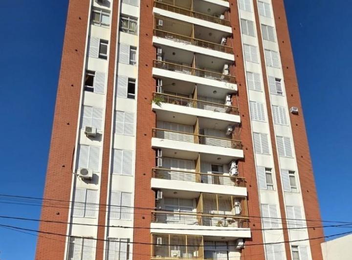 Departamento · 65m² · 4 Ambientes · 1 Cochera