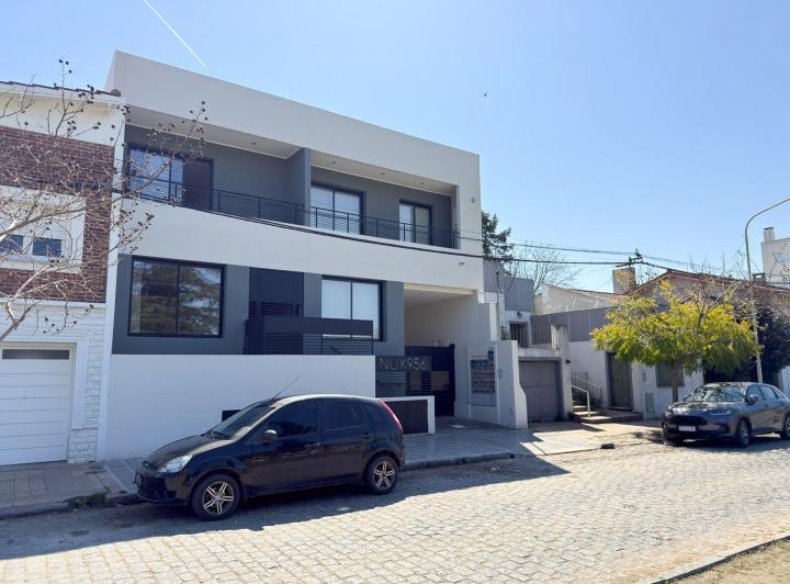 Departamento · 48m² · 2 Ambientes · 1 Cochera