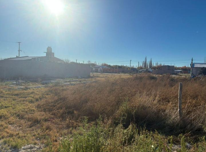 Terreno · 300m²