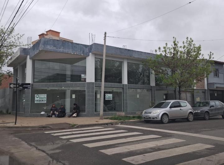 Local comercial · 359m² · 1 Ambiente