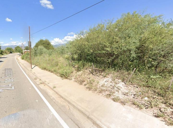 Terreno · 989m²