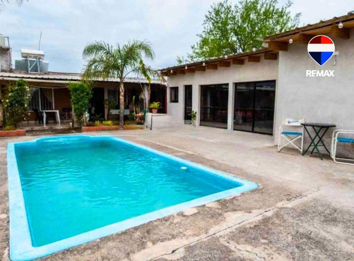 Casa · 200m² · 4 Ambientes