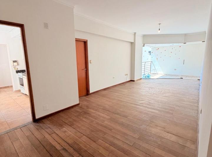 Departamento · 80m² · 4 Ambientes
