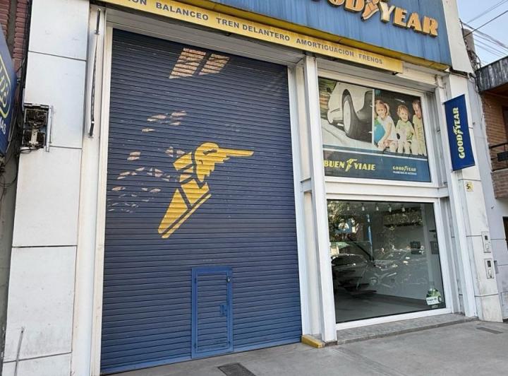 Local comercial · 450m²