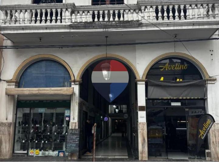 Local comercial · 1580m²