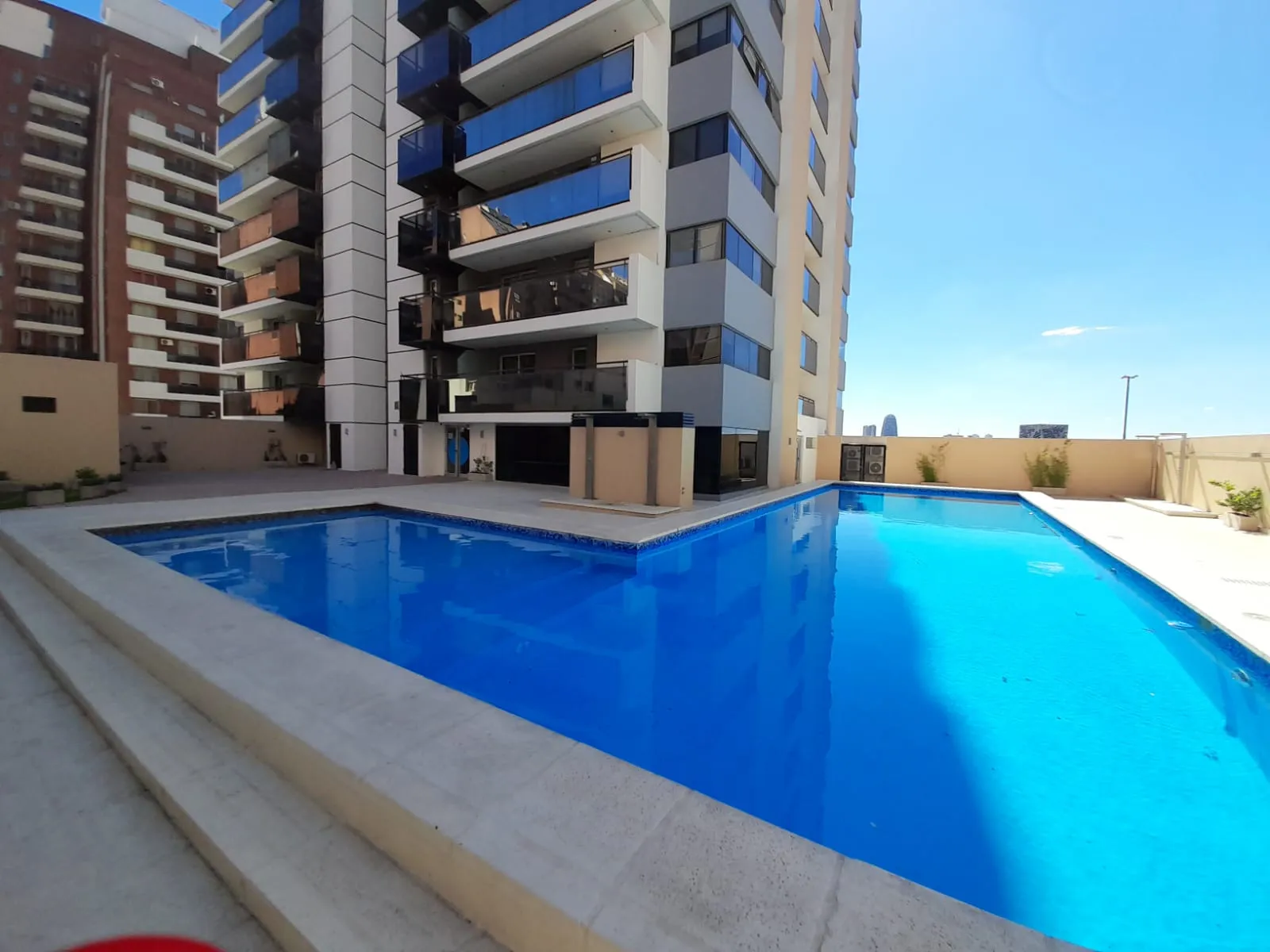 TORRE DUOMO UN DORMITORIO EN ALQUILER CON BALCON