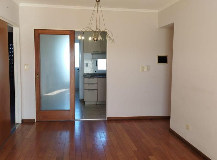 Departamento · 80m² · 4 Ambientes