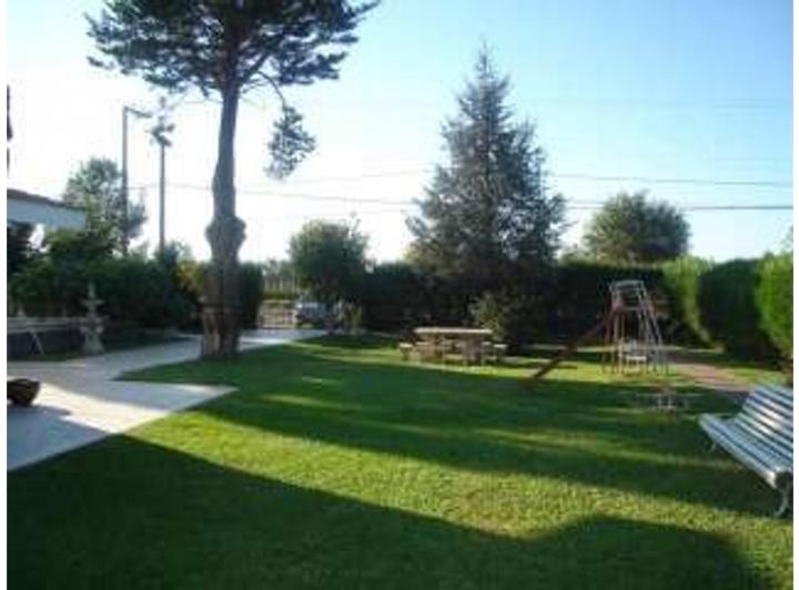 Quinta vacacional · 300m² · 4 Ambientes · 1 Cochera
