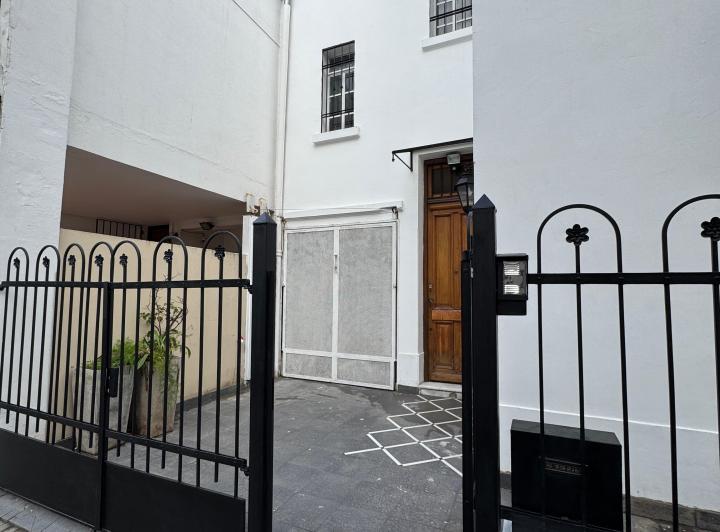 Casa · 130m² · 5 Ambientes · 1 Cochera