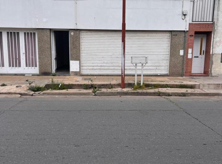 Local comercial · 60m² · 2 Cocheras