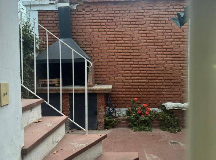 Casa · 130m² · 7 Ambientes · 1 Cochera