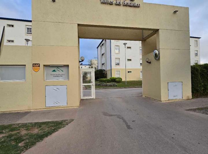 Departamento · 65m² · 2 Dormitorios · 1 Cochera