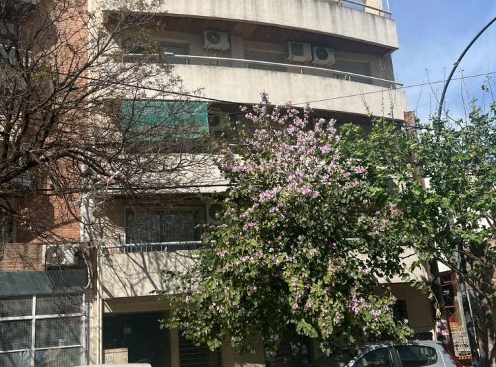 Departamento · 80m² · 5 Ambientes