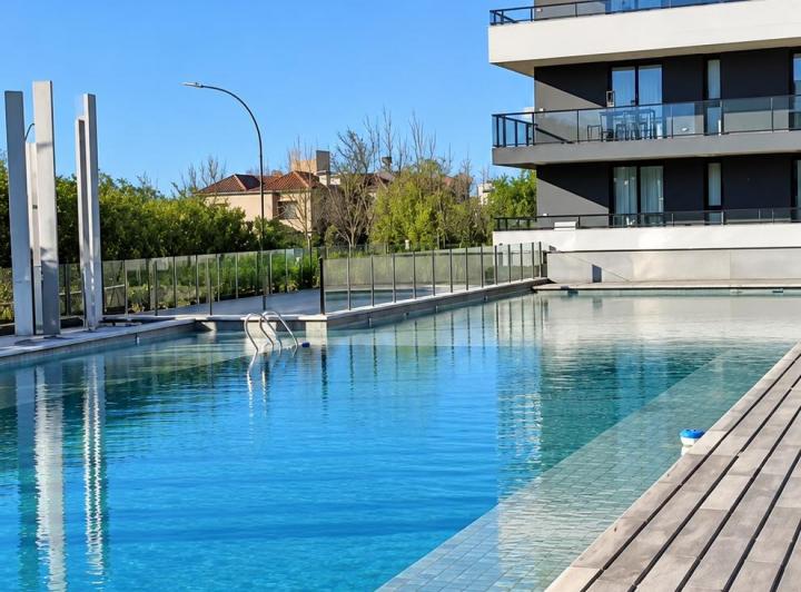 Departamento · 220m² · 8 Ambientes · 2 Cocheras
