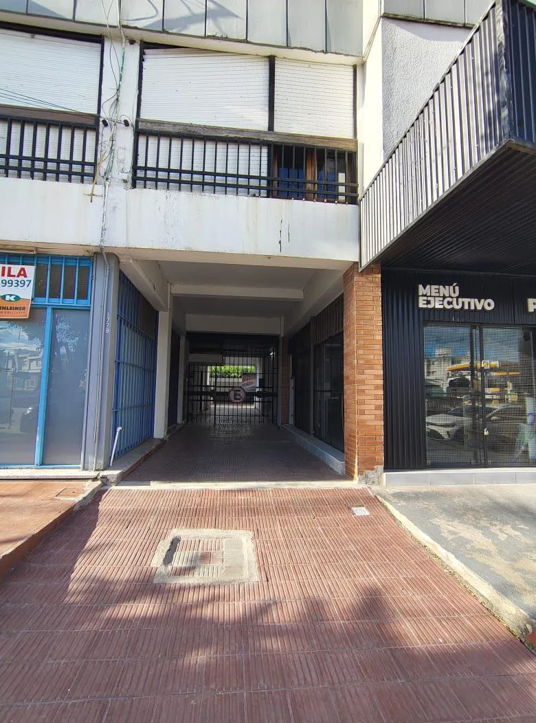 EXC. DPTO-COCHERA-DOS DORM- ZONA PARQUE SARMIENTO-