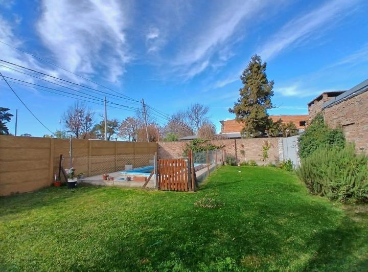 Casa · 84m² · 4 Ambientes · 1 Cochera