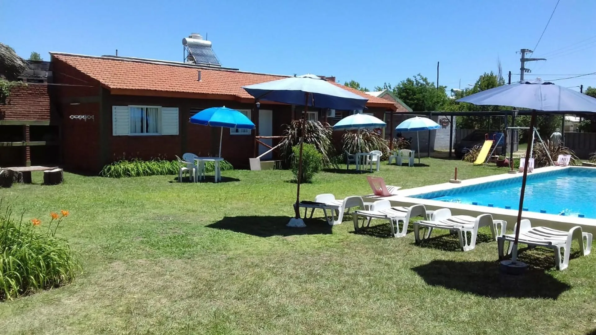 Once unidades con escritura en Mina Clavero, Villa Luján