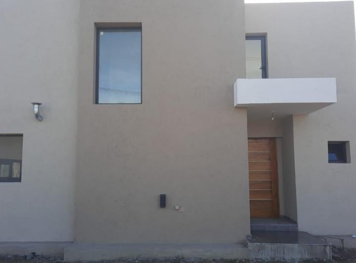Casa · 124m² · 4 Ambientes