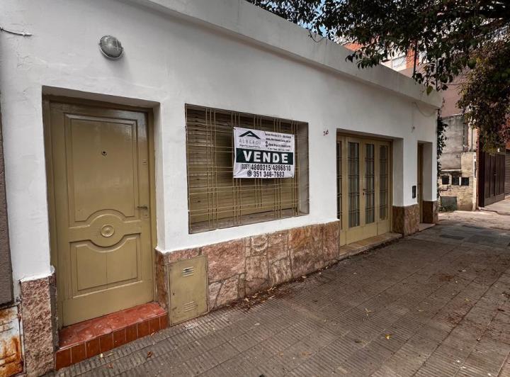 Casa · 228m² · 7 Ambientes