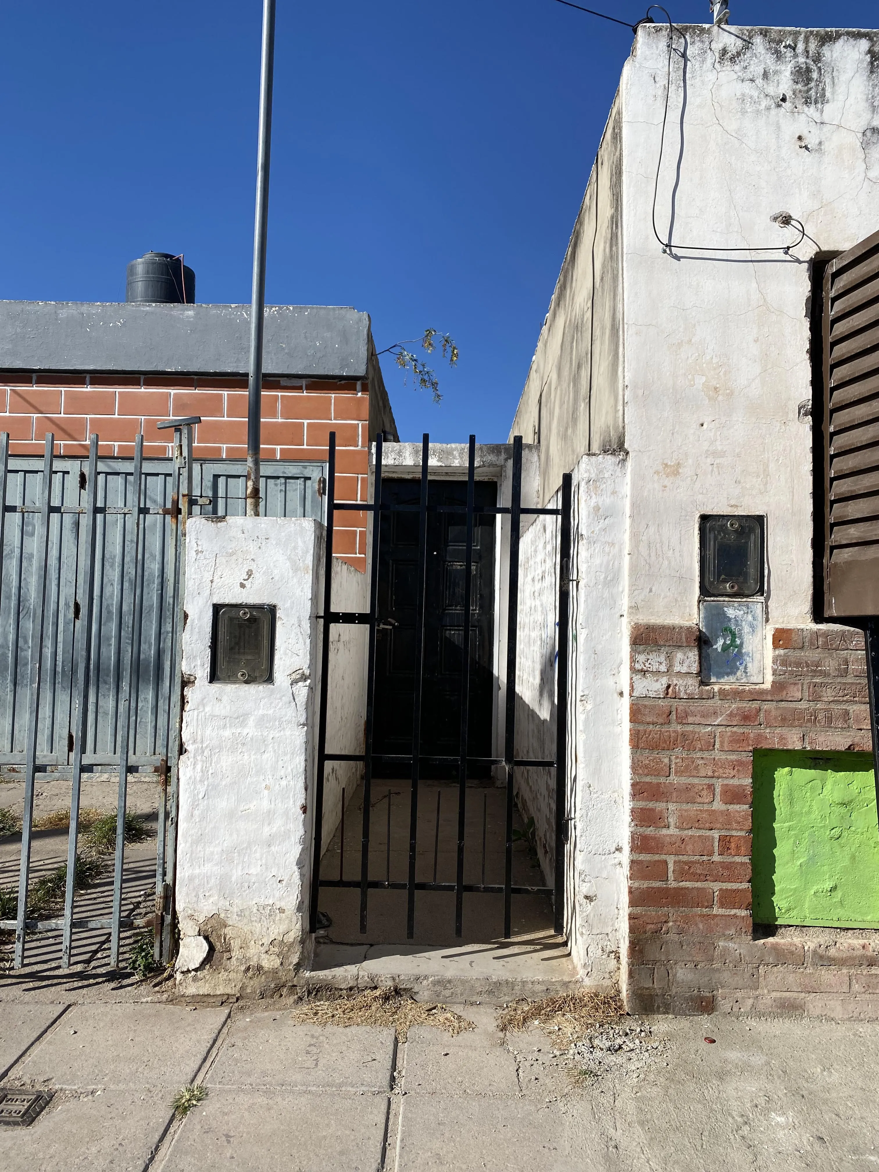 Casa en Alquiler 2 dormitorios Interna en Villa Alberdi