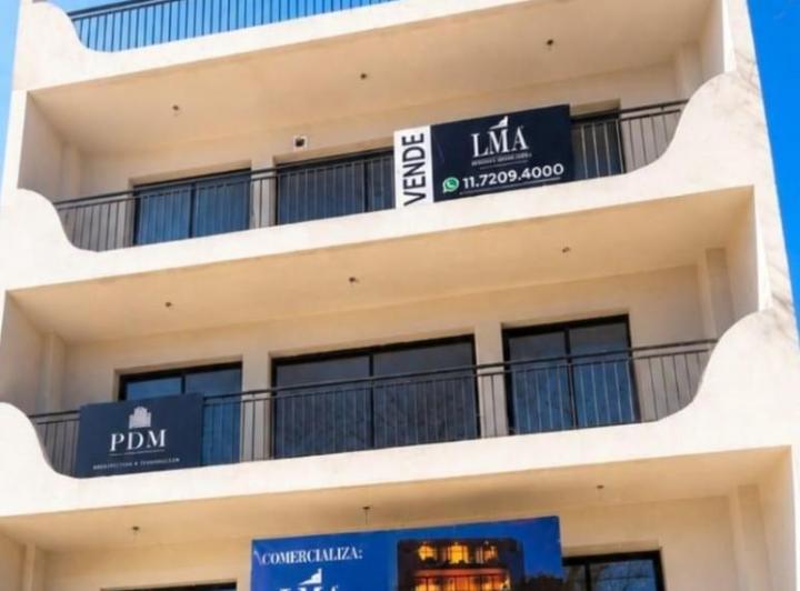 Departamento · 47m² · 2 Ambientes · 1 Cochera