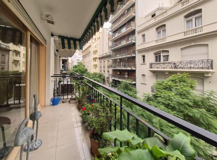 Departamento · 180m² · 5 Ambientes · 2 Cocheras