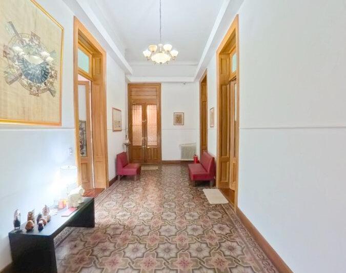 Departamento · 220m² · 5 Ambientes